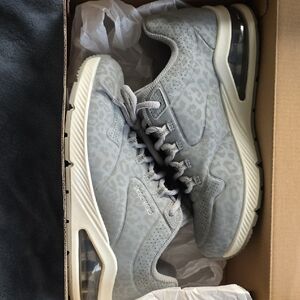 Skechers Light Gray Leopard Print Women's Sneakers